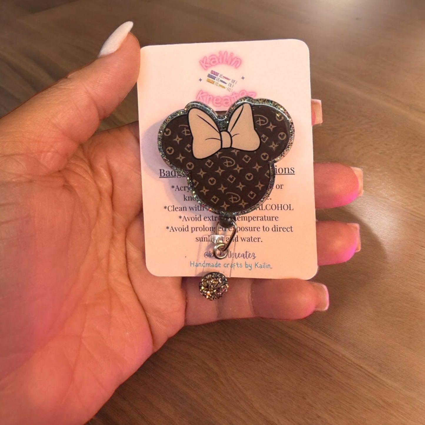 Mini Mouse Head Badge Reel